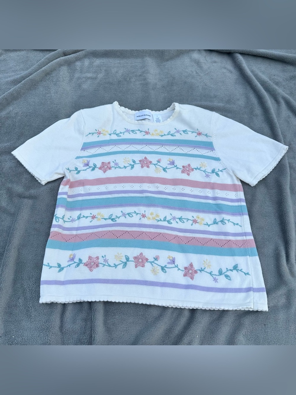 Vintage Alfred Dunner Women’s Dainty Floral Short Sleeve Sweater - Large